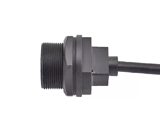 USB 여성 리셉터클에서 케이블로 과도한 남성 (스레드)