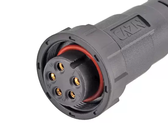 E13 여성 오버 몰딩 스트레이트 플러그 케이블 (스레드)